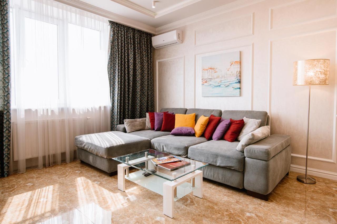 Luxury For Business & Pleasure Royal 1 Lägenhet Kiev Exteriör bild