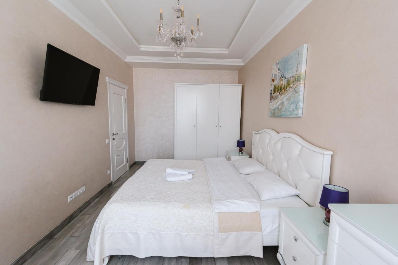 Luxury For Business & Pleasure Royal 1 Lägenhet Kiev Exteriör bild